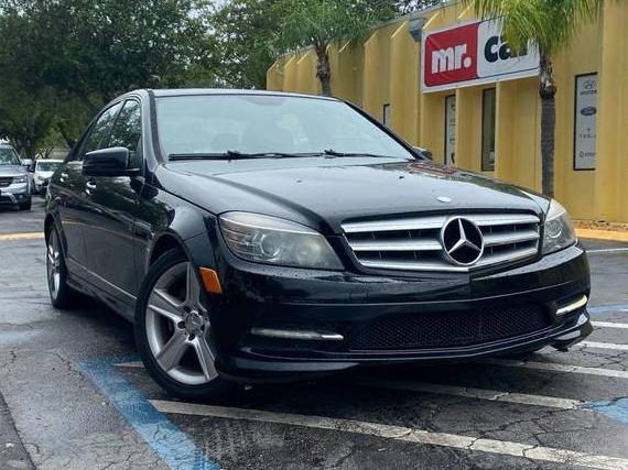 MERCEDES-BENZ C-CLASS 2011 WDDGF5EBXBR156779 image