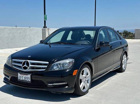 MERCEDES-BENZ C-CLASS 2011 WDDGF5EB8BR164685 image