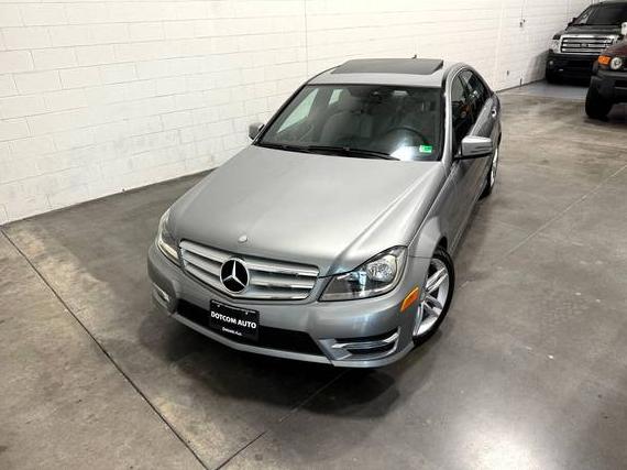 MERCEDES-BENZ C-CLASS 2013 WDDGF8AB0DA801660 image