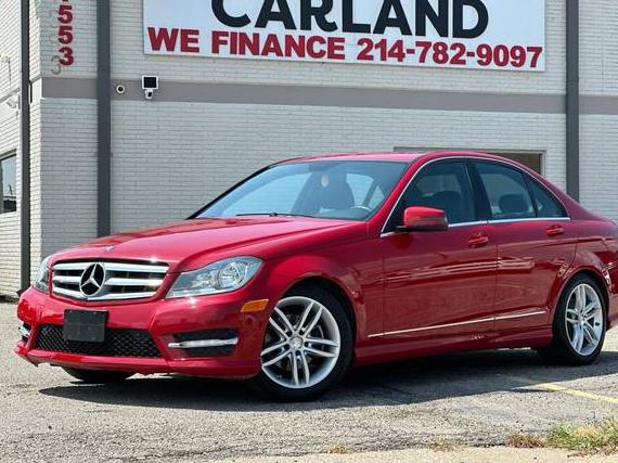 MERCEDES-BENZ C-CLASS 2013 WDDGF4HBXDR245745 image