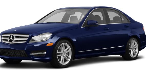 MERCEDES-BENZ C-CLASS 2013 WDDGF4HB7DA785102 image