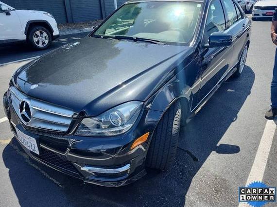 MERCEDES-BENZ C-CLASS 2013 WDDGF4HB4DA766507 image