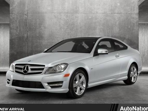 MERCEDES-BENZ C-CLASS 2013 WDDGJ4HB8DG028592 image