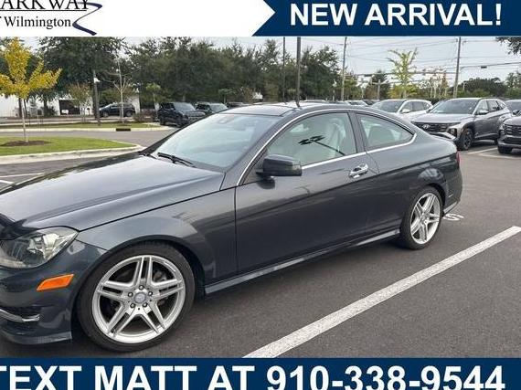 MERCEDES-BENZ C-CLASS 2013 WDDGJ4HB0DG011270 image MERCEDES-BENZ C-CLASS 2013 WDDGJ4HB0DG011270 image