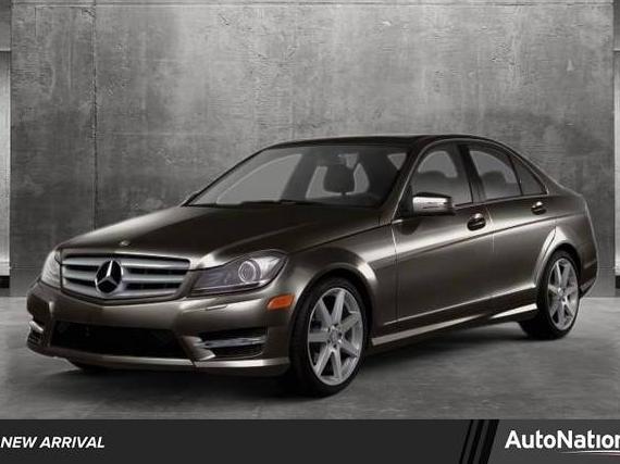 MERCEDES-BENZ C-CLASS 2013 WDDGF4HB9DA817645 image