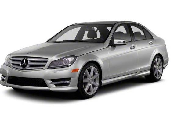 MERCEDES-BENZ C-CLASS 2013 WDDGF4HB5DA830411 image
