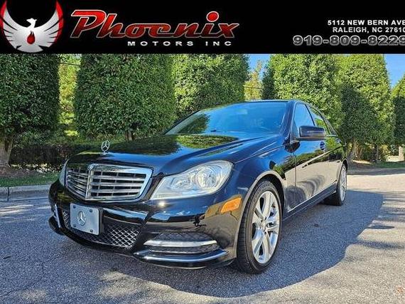 MERCEDES-BENZ C-CLASS 2013 WDDGF8AB1DR265111 image