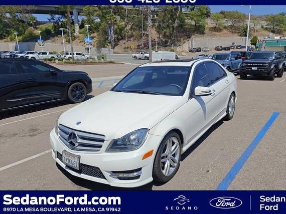 MERCEDES-BENZ C-CLASS 2013 WDDGF4HB2DR276133 image