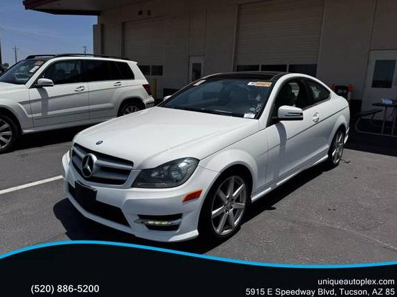 MERCEDES-BENZ C-CLASS 2013 WDDGJ4HB6DG004338 image