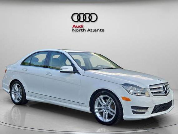 MERCEDES-BENZ C-CLASS 2013 WDDGF4HB5DR285103 image
