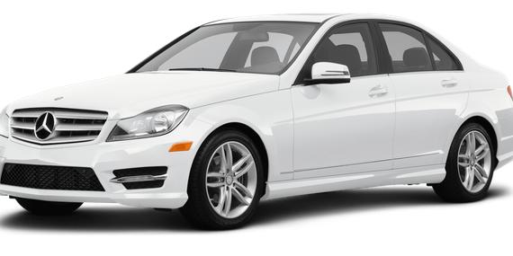 MERCEDES-BENZ C-CLASS 2013 WDDGF8AB1DG083484 image