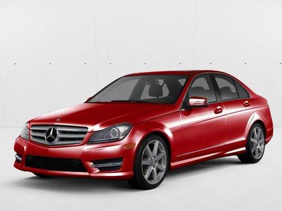MERCEDES-BENZ C-CLASS 2013 WDDGF4HB3DF990323 image