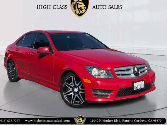 MERCEDES-BENZ C-CLASS 2013 WDDGF4HB8DR294846 image
