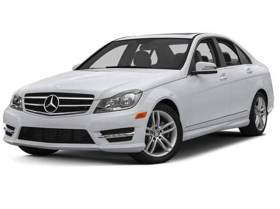 MERCEDES-BENZ C-CLASS 2013 WDDGF4HB7DR272126 image