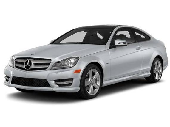 MERCEDES-BENZ C-CLASS 2013 WDDGJ4HB1DG070506 image