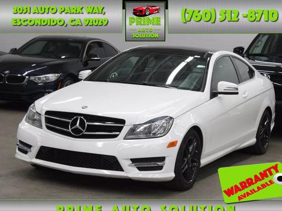 MERCEDES-BENZ C-CLASS 2013 WDDGJ5HB5DG052032 image