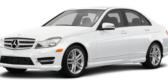 MERCEDES-BENZ C-CLASS 2013 WDDGF4HBXDR293472 image