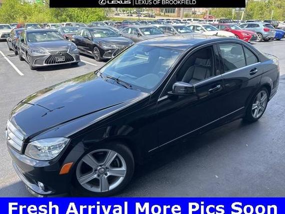 MERCEDES-BENZ C-CLASS 2010 WDDGF8BB7AR128250 image