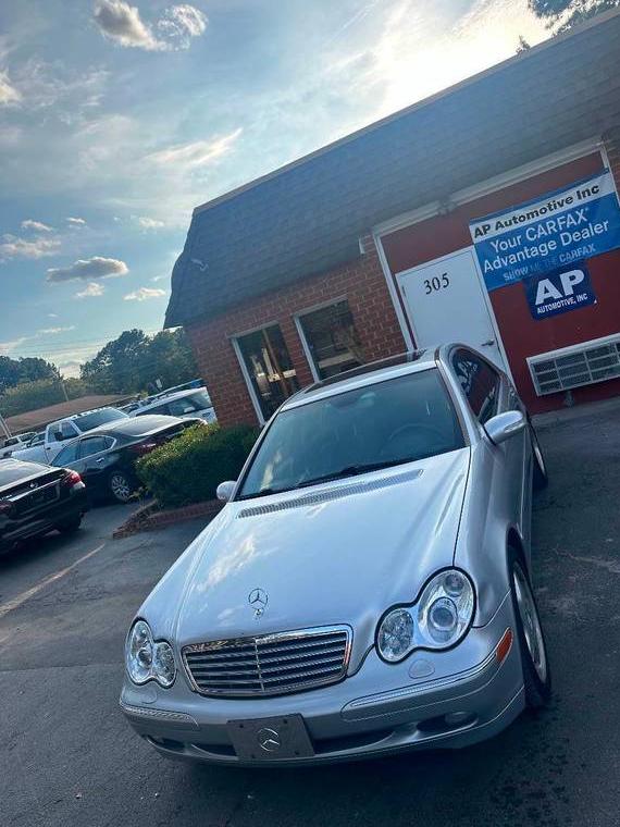 MERCEDES-BENZ C-CLASS 2001 WDBRF64J91F099572 image