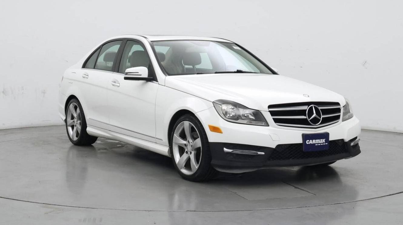 MERCEDES-BENZ C-CLASS 2014 WDDGF4HB2EA964195 image