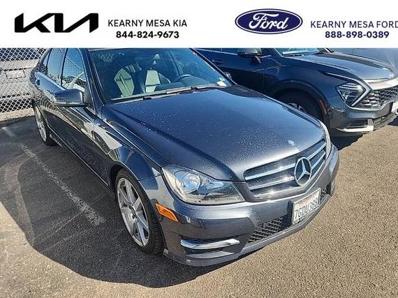 MERCEDES-BENZ C-CLASS 2014 WDDGF4HB5EG247870 image