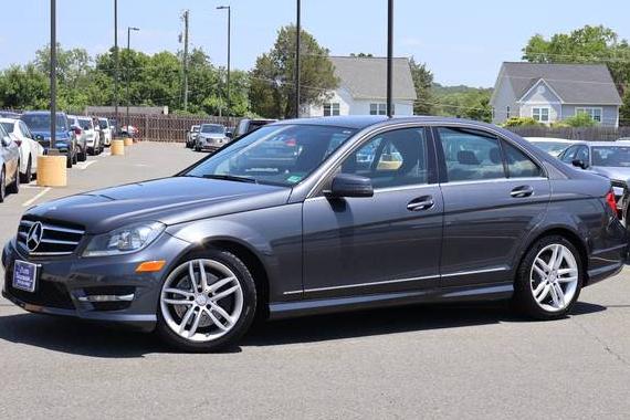 MERCEDES-BENZ C-CLASS 2014 WDDGF8AB9ER324309 image