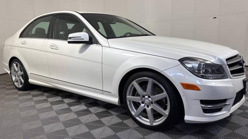 MERCEDES-BENZ C-CLASS 2014 WDDGF8ABXEG192799 image