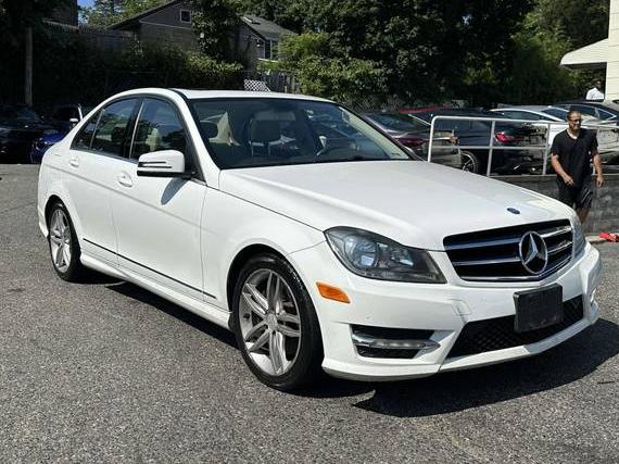 MERCEDES-BENZ C-CLASS 2014 WDDGF8AB9ER315481 image