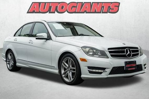 MERCEDES-BENZ C-CLASS 2014 WDDGF8AB1ER303325 image
