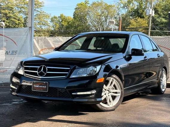MERCEDES-BENZ C-CLASS 2014 WDDGF8AB6ER323070 image