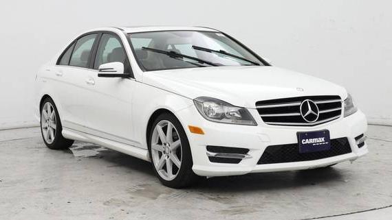 MERCEDES-BENZ C-CLASS 2014 WDDGF4HB4EG255751 image