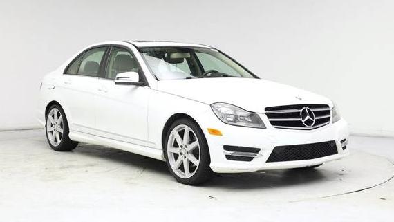 MERCEDES-BENZ C-CLASS 2014 WDDGF4HB5EA958861 image