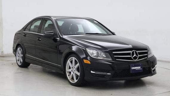 MERCEDES-BENZ C-CLASS 2014 WDDGF8AB8EA968043 image