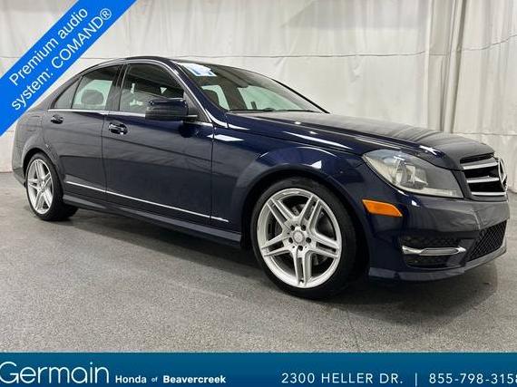 MERCEDES-BENZ C-CLASS 2014 WDDGF8AB7EA892038 image