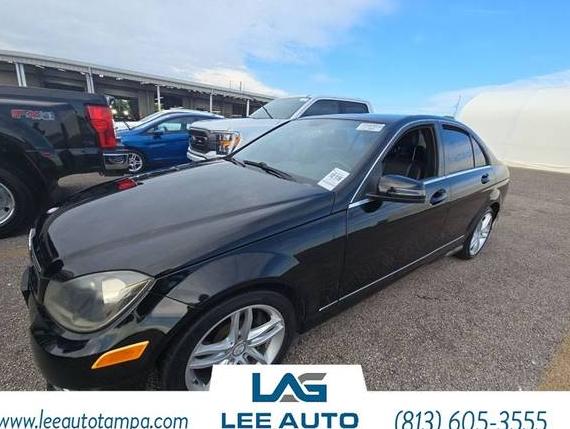 MERCEDES-BENZ C-CLASS 2014 WDDGF8AB4EG232570 image