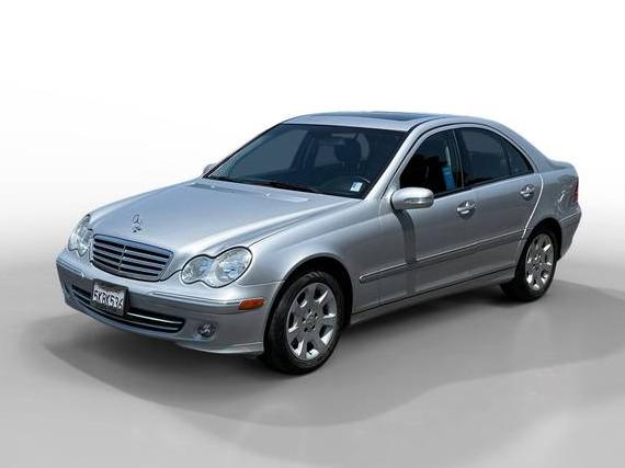 MERCEDES-BENZ C-CLASS 2005 WDBRF64J55F565794 image MERCEDES-BENZ C-CLASS 2005 WDBRF64J55F565794 image