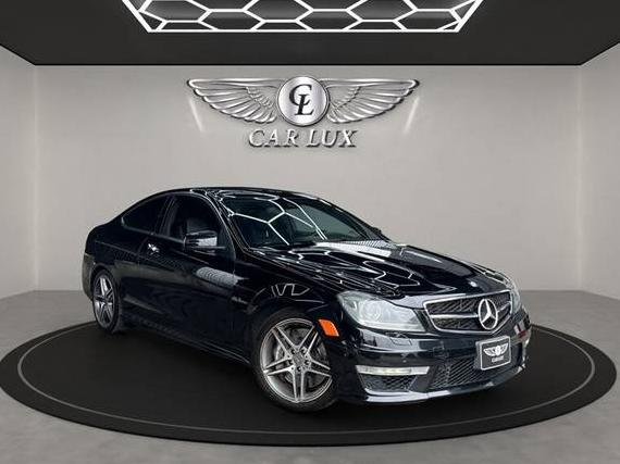 MERCEDES-BENZ C-CLASS 2015 WDDGJ7HBXFG369514 image
