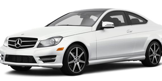 MERCEDES-BENZ C-CLASS 2015 WDDGJ4HB5FG414342 image