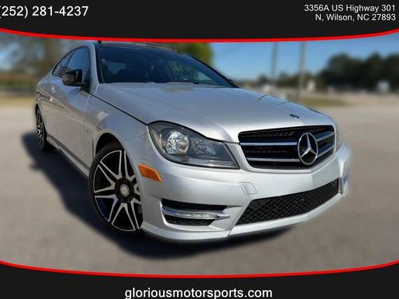 MERCEDES-BENZ C-CLASS 2015 WDDGJ4HB2FG404237 image