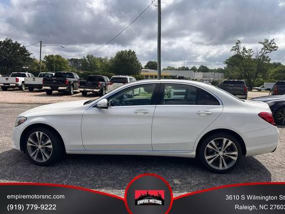 MERCEDES-BENZ C-CLASS 2015 55SWF4KBXFU011496 image