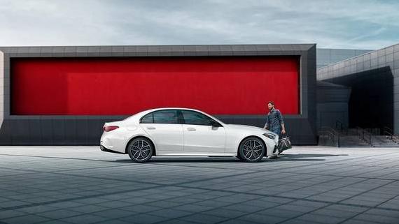 MERCEDES-BENZ C-CLASS 2025 W1KAF4GB0SR261277 image