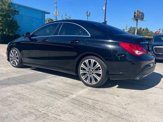 MERCEDES-BENZ CLA-CLASS 2018 WDDSJ4EB2JN642365 image
