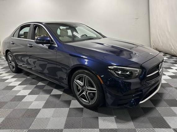 MERCEDES-BENZ E-CLASS 2023 W1KZF8EB1PB106198 image