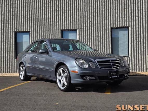 MERCEDES-BENZ E-CLASS 2008 WDBUF72X68B230532 image