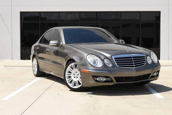 MERCEDES-BENZ E-CLASS 2008 WDBUF56XX8B223761 image