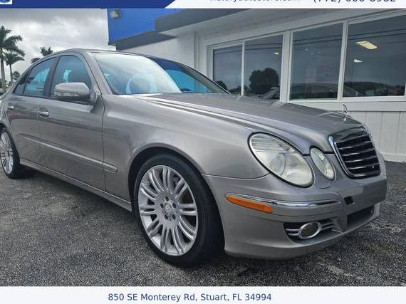 MERCEDES-BENZ E-CLASS 2008 WDBUF56X88B256855 image