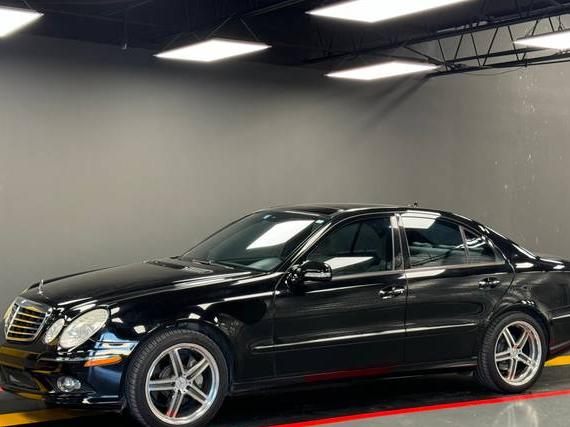 MERCEDES-BENZ E-CLASS 2009 WDBUF72X29B388514 image