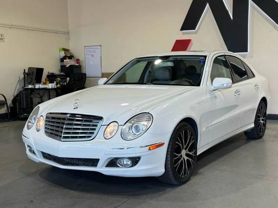 MERCEDES-BENZ E-CLASS 2009 WDBUF56X49B375939 image