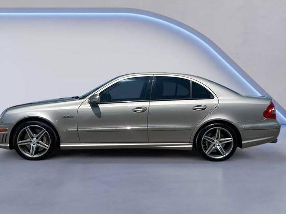 MERCEDES-BENZ E-CLASS 2007 WDBUF77X77B014101 image