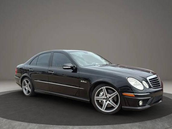 MERCEDES-BENZ E-CLASS 2007 WDBUF77X87B092810 image